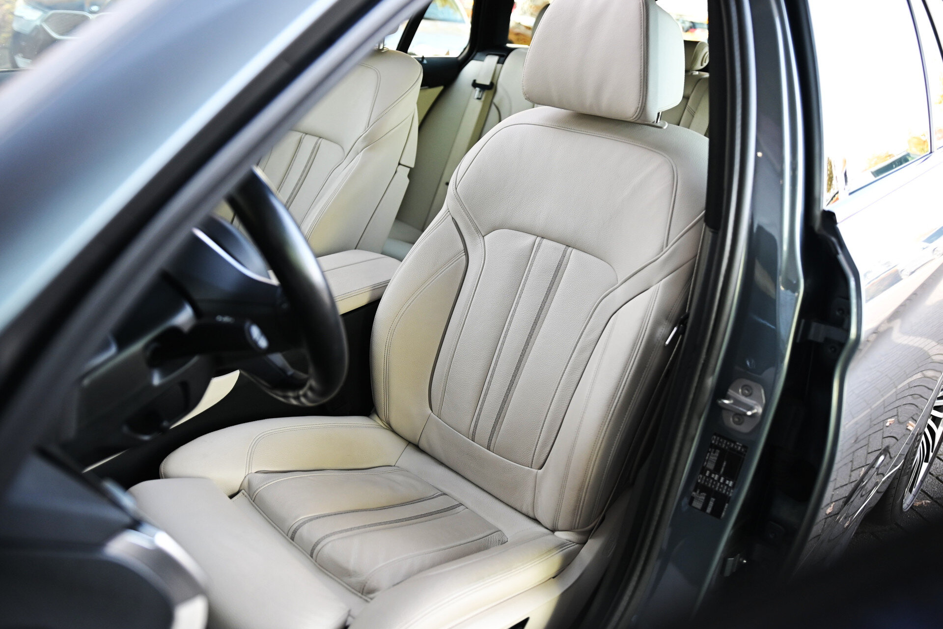 BMW 5 Serie Touring 520i High Executive M Sport Automaat - Afbeelding 3