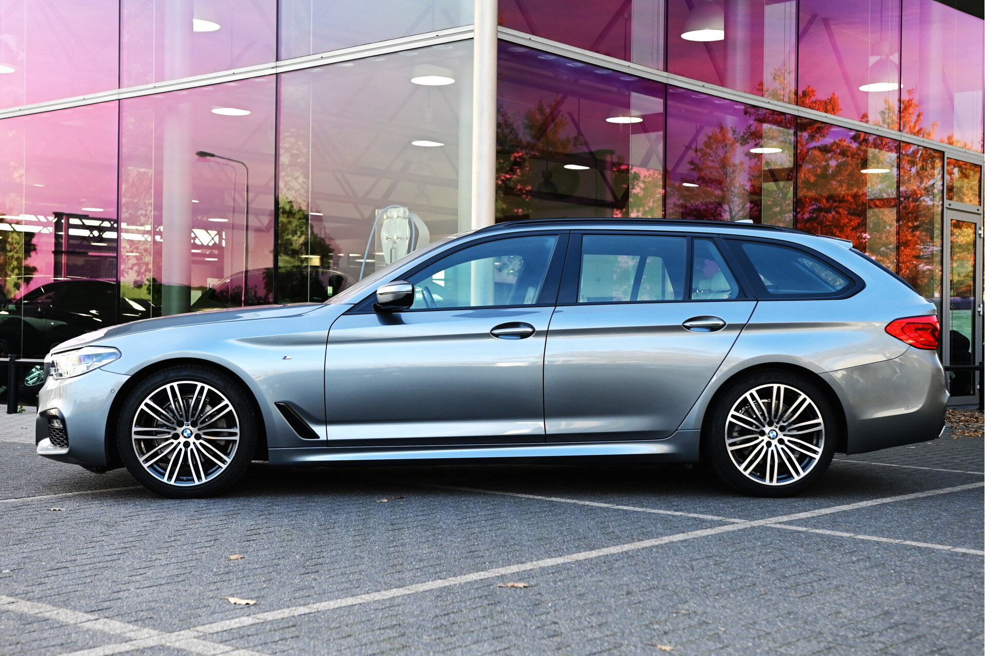 BMW 5 Serie Touring 520i High Executive M Sport Automaat - Afbeelding 5
