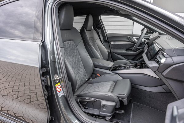 lederen/alcantara bekleding lederen/alcantara bekleding