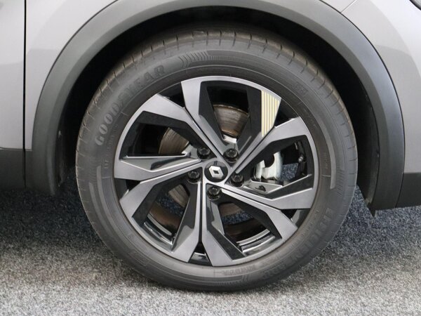 Lichtmetalen wielen 18" 'Pasadena' in aluminiumkleur met zwarte inleg Lichtmetalen wielen 18" 'Pasadena' in aluminiumkleur met zwarte inleg