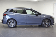 BMW 2 Serie Active Tourer 220i High Executive M Sport Automaat - Afbeelding 4