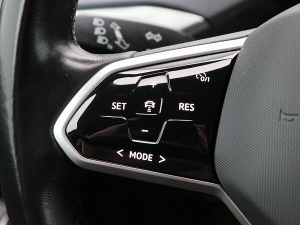 cruise control adaptief met Stop&Go cruise control adaptief met Stop&Go