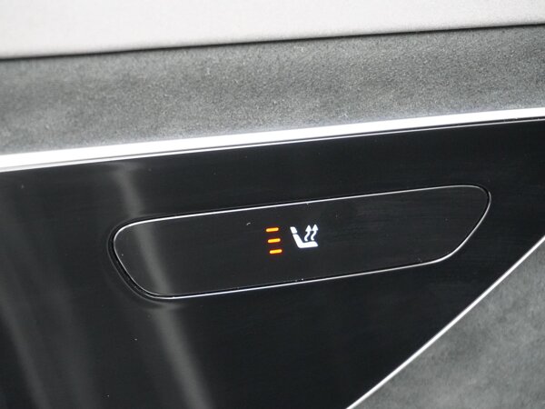 Stoelverwarming achteraan Stoelverwarming achteraan