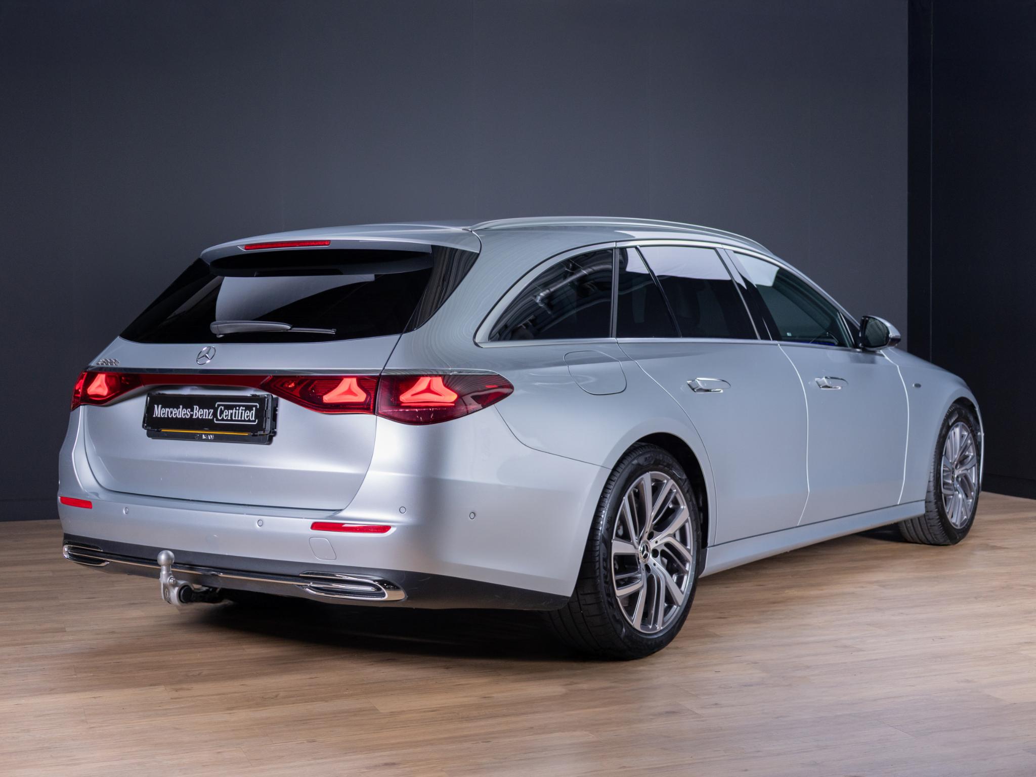 Mercedes-Benz E-Klasse Estate 300 e Luxury Line - Afbeelding 2