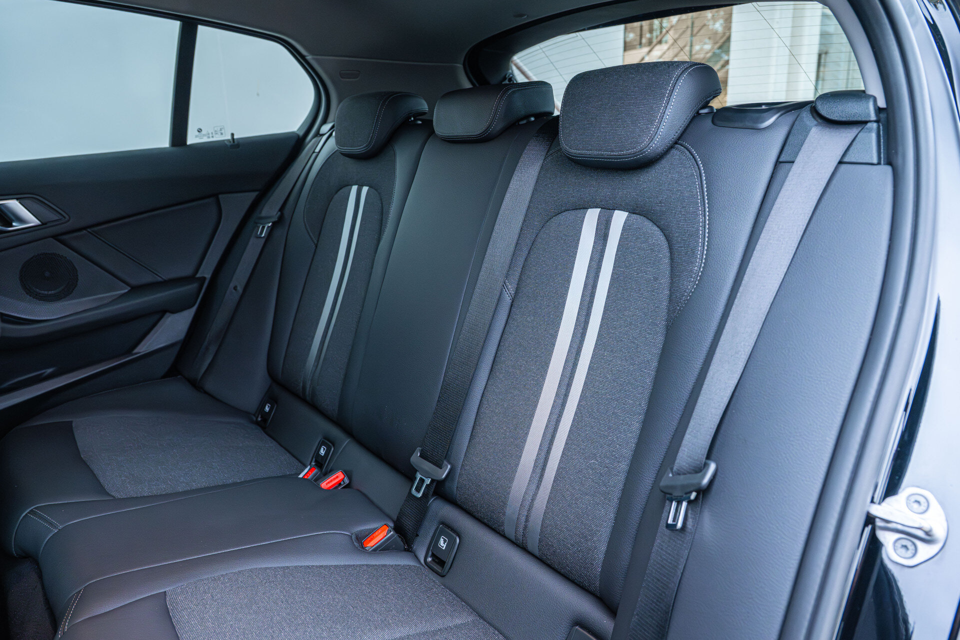 BMW 1 Serie 118i Sport Line Automaat - Afbeelding 5