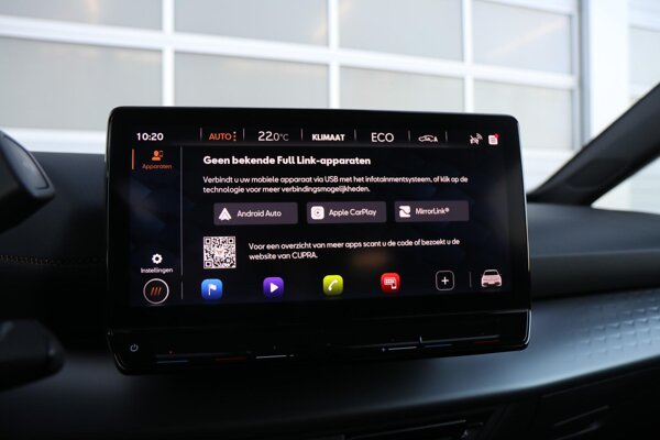 Apple Carplay/Android Auto