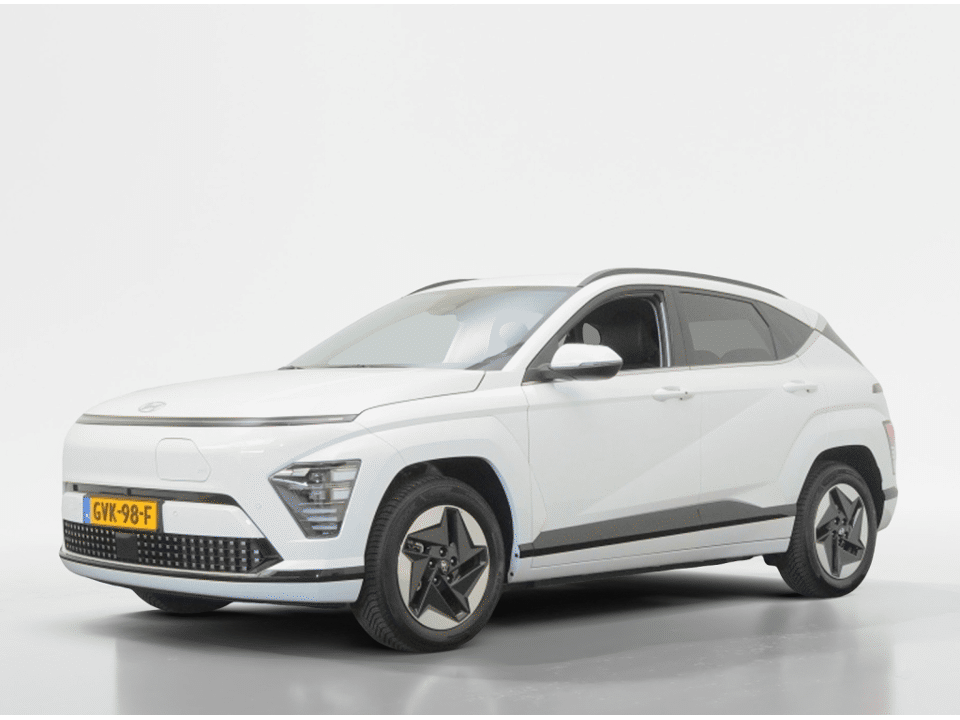 Hyundai KONA Electric Comf. Smart 65.4 kWh | Navigatie | Parkeersensoren | - Afbeelding 1