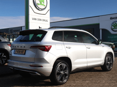 Škoda Karoq 1.5 TSI 150pk AUTOMAAT Sportline Business - Afbeelding 2