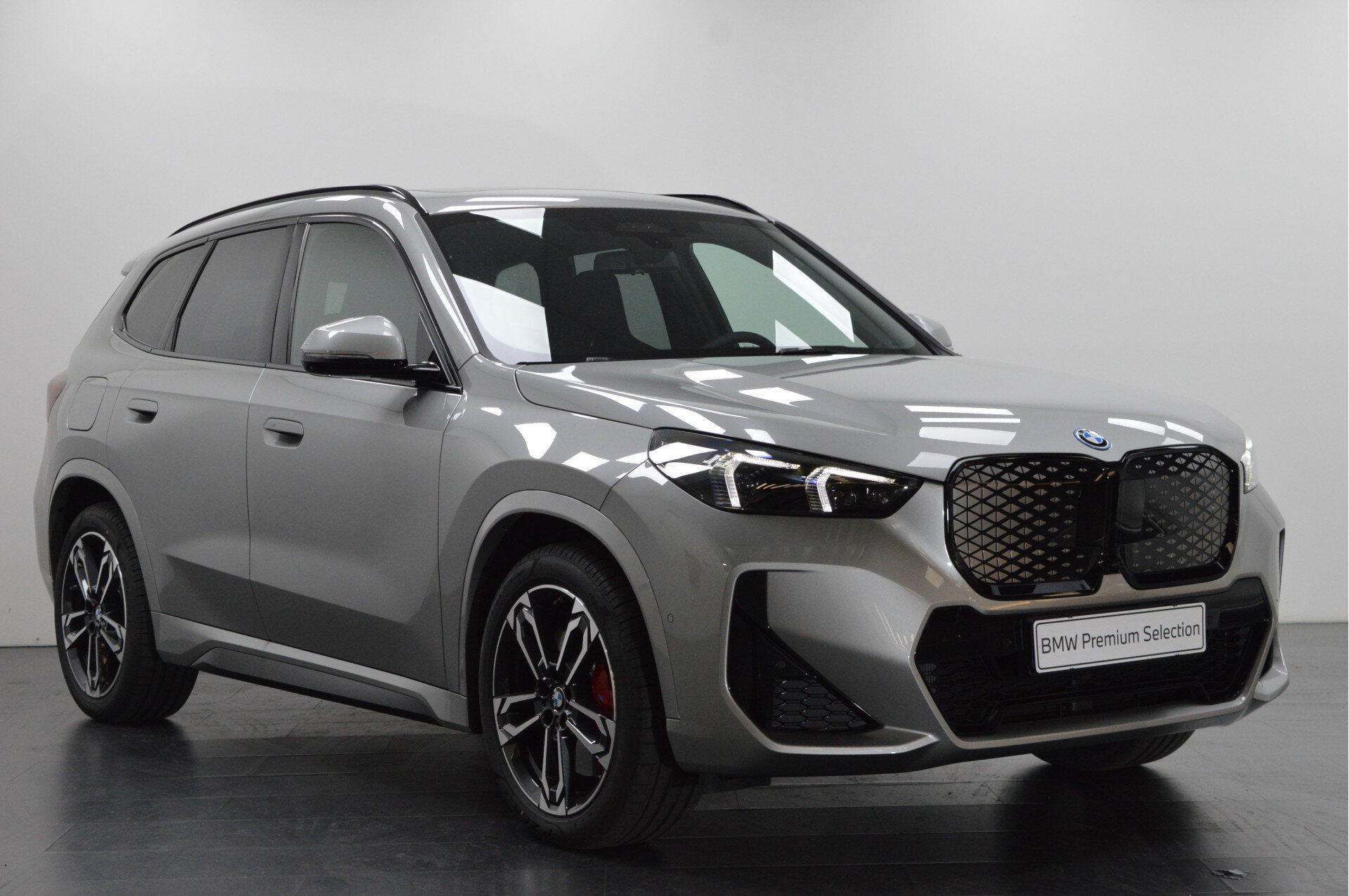 BMW iX1 eDrive20 M Sport - Afbeelding 2