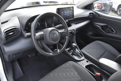 Toyota Yaris 1.5 Hybrid 115 First Edition Limited Automaat 116pk - Afbeelding 2