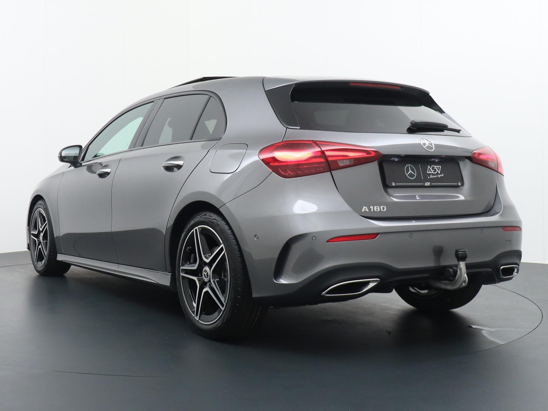Mercedes-Benz A-Klasse 180 Star Edition AMG Line - Afbeelding 5