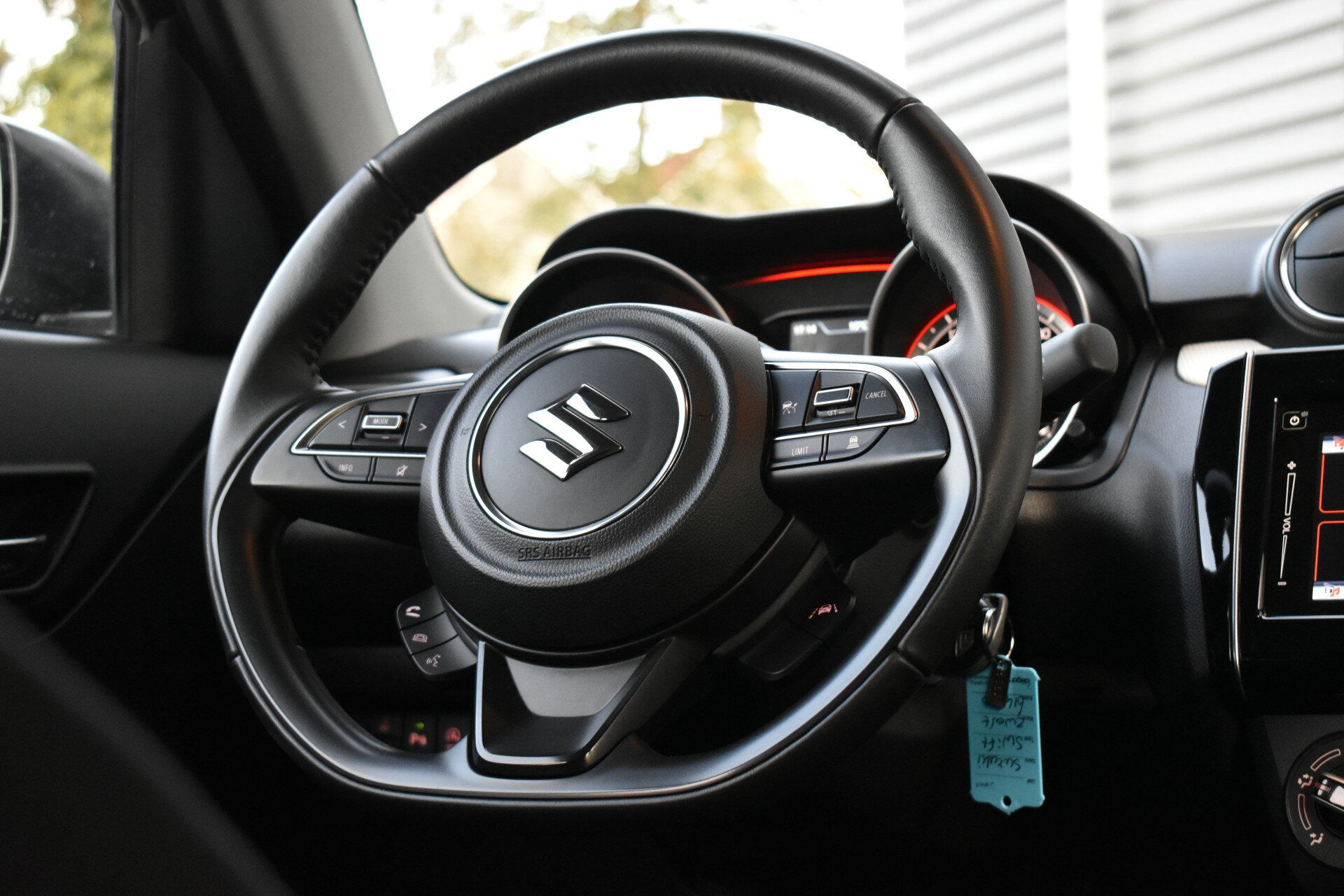 Suzuki Swift 1.2 Select Smart Hybrid Automaat 83pk - Afbeelding 2