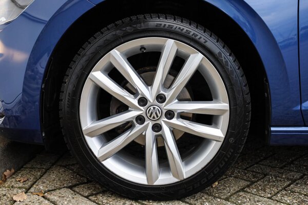 lichtmetalen velgen 17"