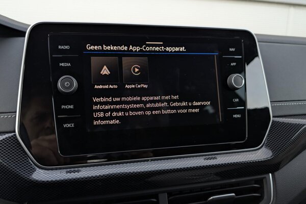 Apple Carplay/Android Auto