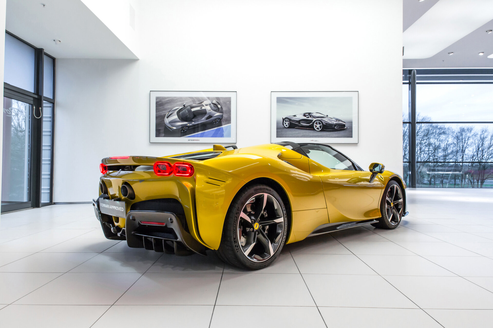 Ferrari SF90 Spider ~Ferrari Munsterhuis~ - Afbeelding 3