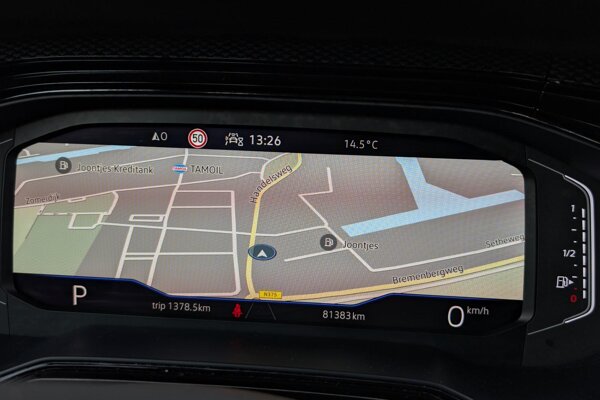 volledig digitaal instrumentenpaneel groot