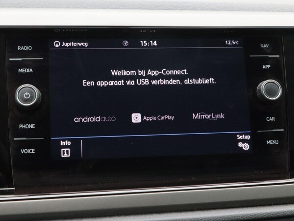 Apple Carplay/Android Auto