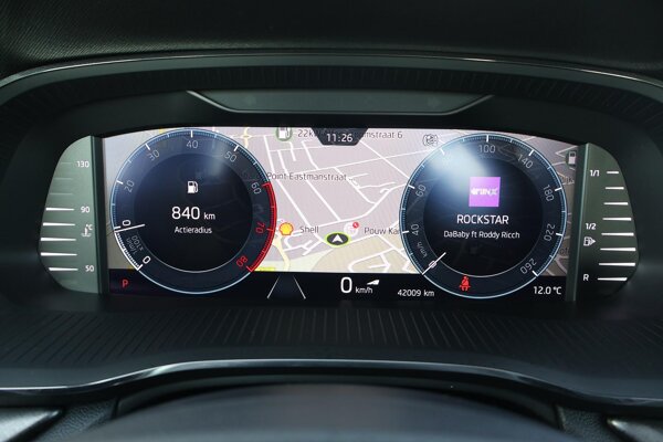 volledig digitaal instrumentenpaneel