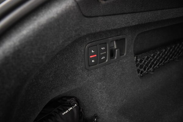 trekhaak elektrisch uitklapbaar trekhaak elektrisch uitklapbaar