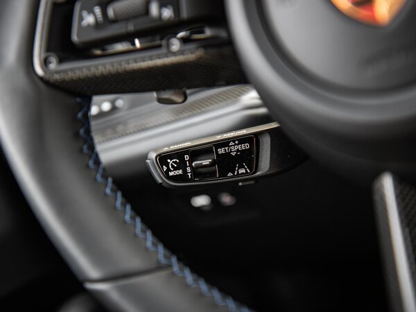 cruise control adaptief en stuurhulp