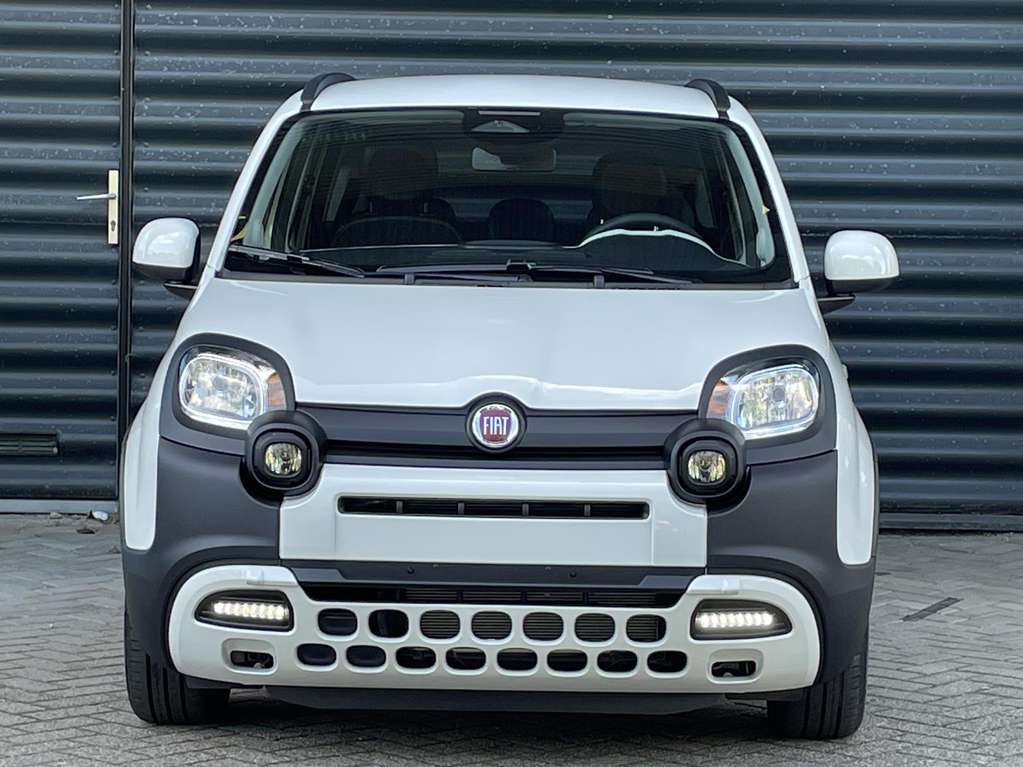 Fiat Panda 1.0 Hybrid Pandina - Afbeelding 2