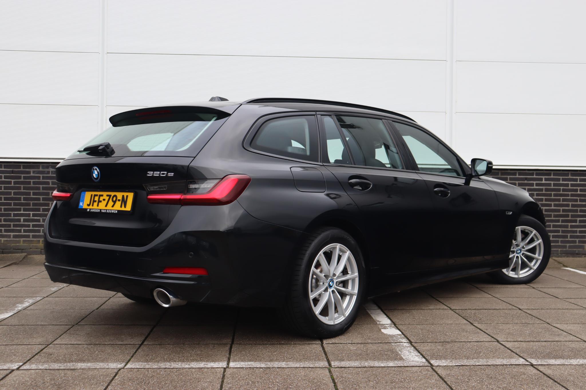 BMW 3 Serie Touring 320e - Afbeelding 4