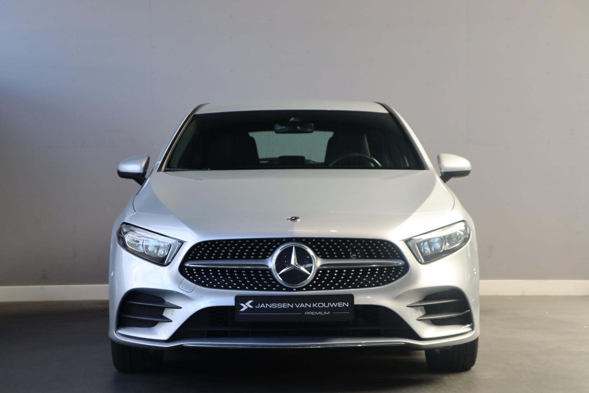 Mercedes-Benz A-Klasse 250 e AMG Line - Afbeelding 2