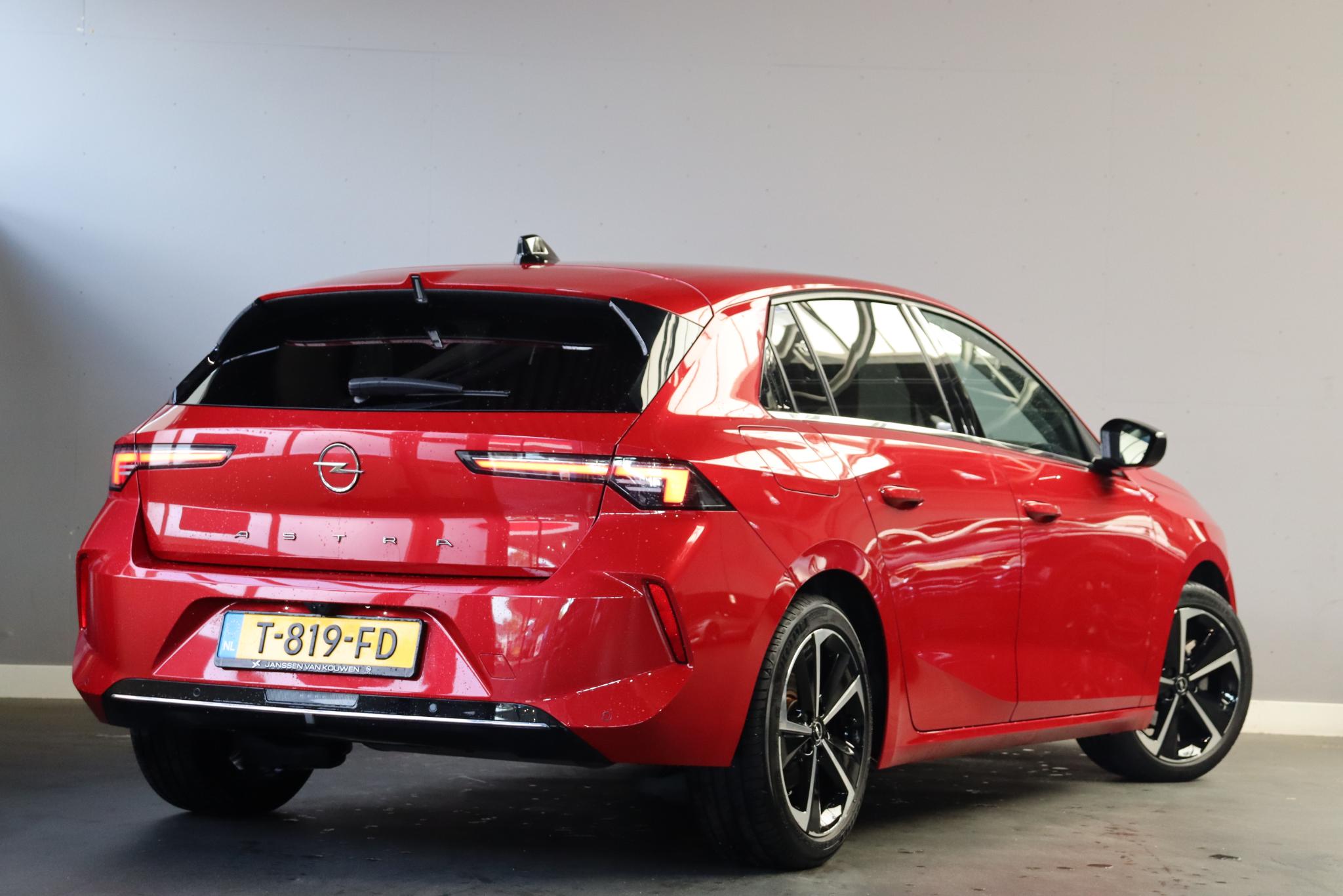 Opel Astra 1.2T 130PK Elegance - Afbeelding 4