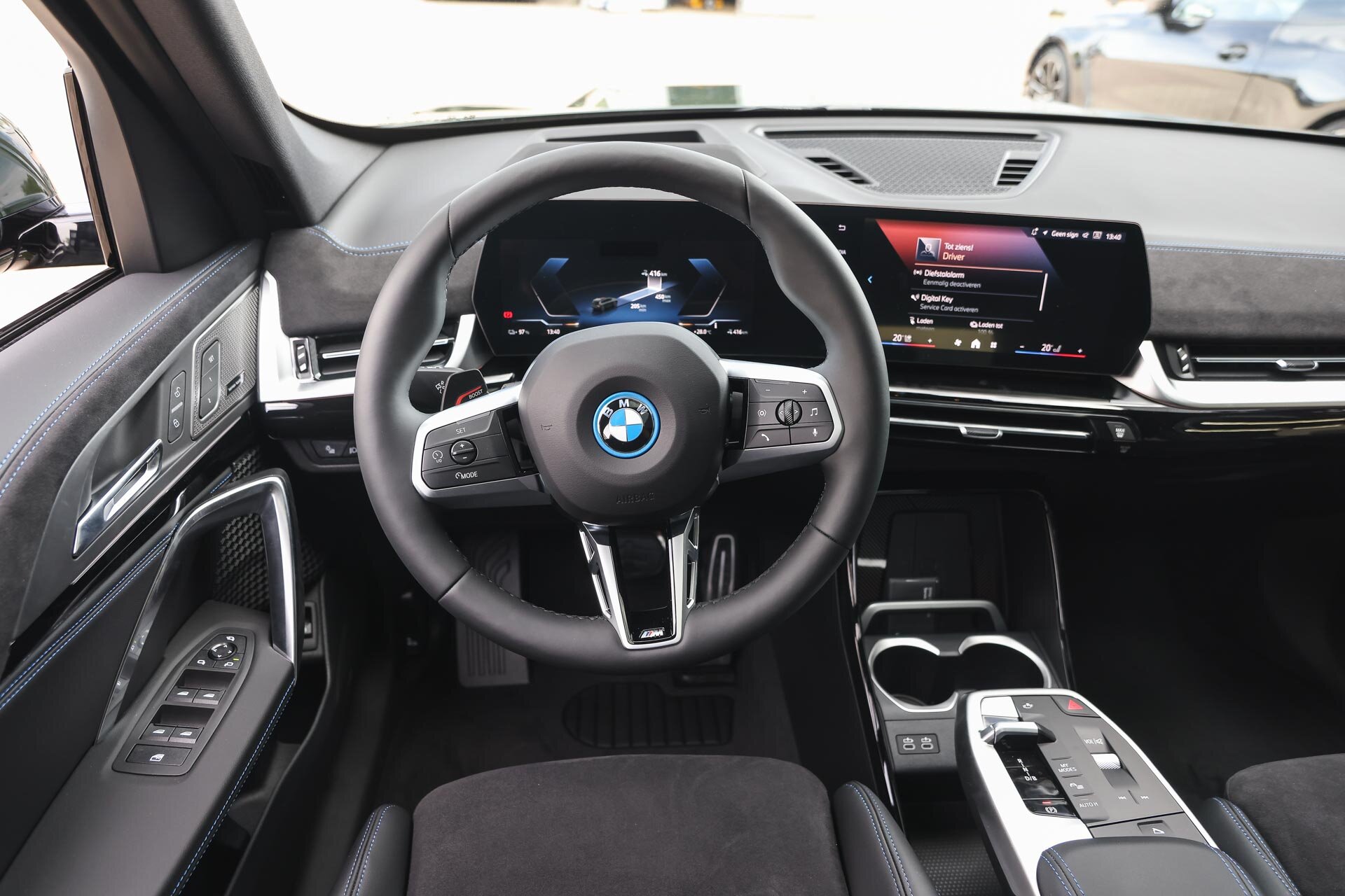 BMW iX1 eDrive20 High Executive M Sport - Afbeelding 3