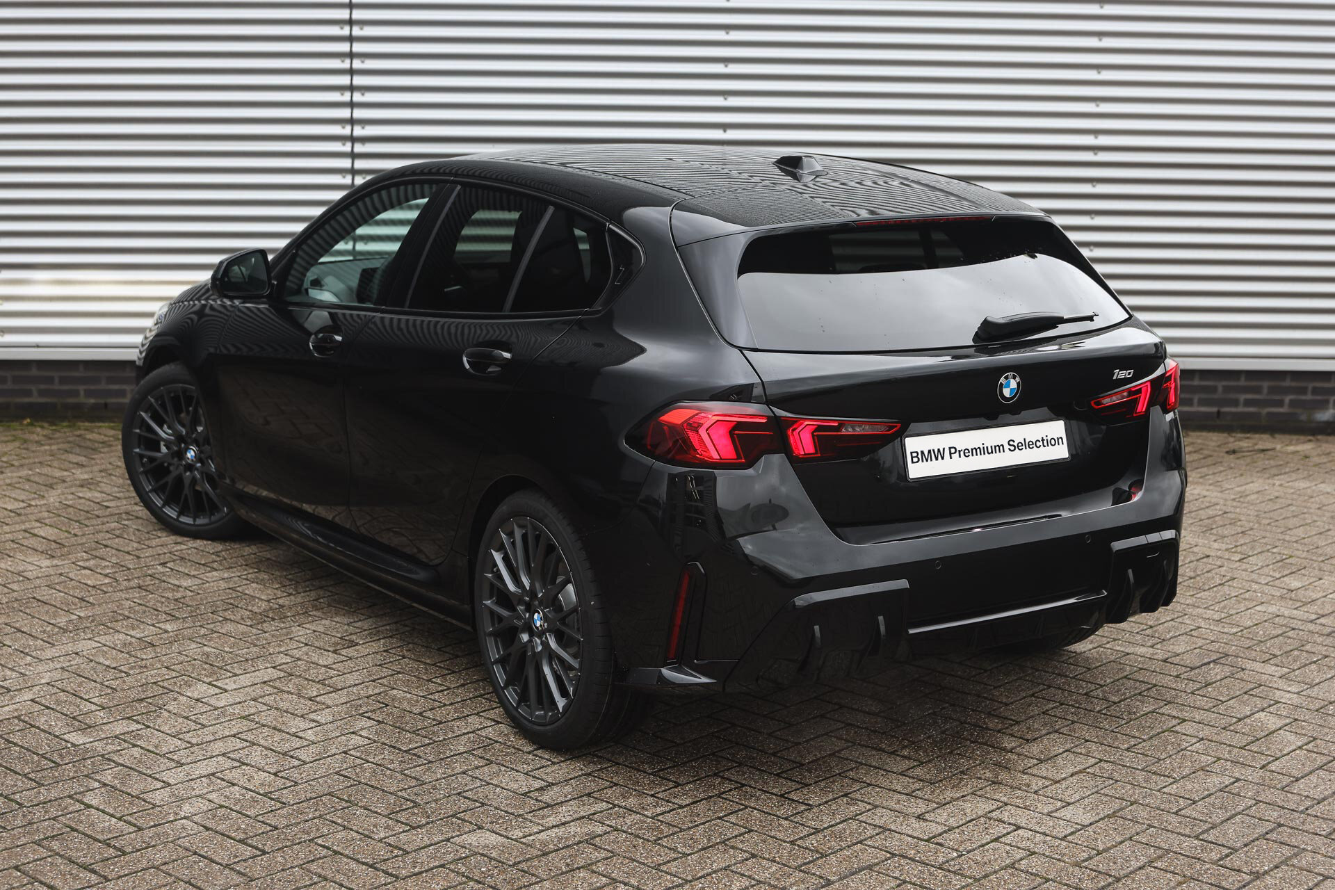 BMW 1 Serie 120 M Sport Automaat - Afbeelding 2