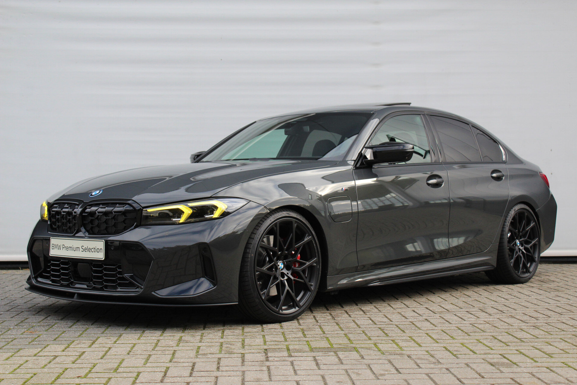 BMW 3 Serie 330e High Executive M Sport Automaat