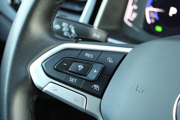 cruise control adaptief met Stop&Go en stuurhulp