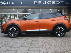 Peugeot e-2008 SUV GT Pack EV 50kWh 136pk, Rijklaarprijs, Adaptieve cruise control Navigatie Stoelverwarming - Afbeelding 2