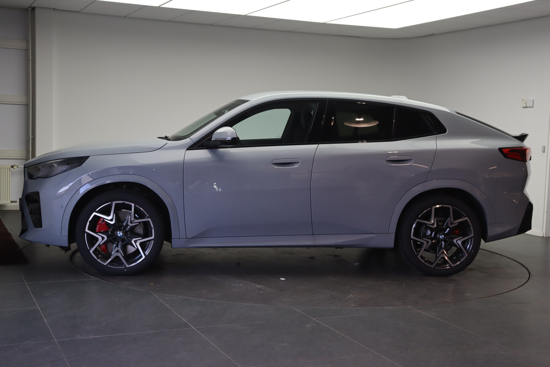 BMW X2 sDrive20i High Executive M Sport Automaat - Afbeelding 2