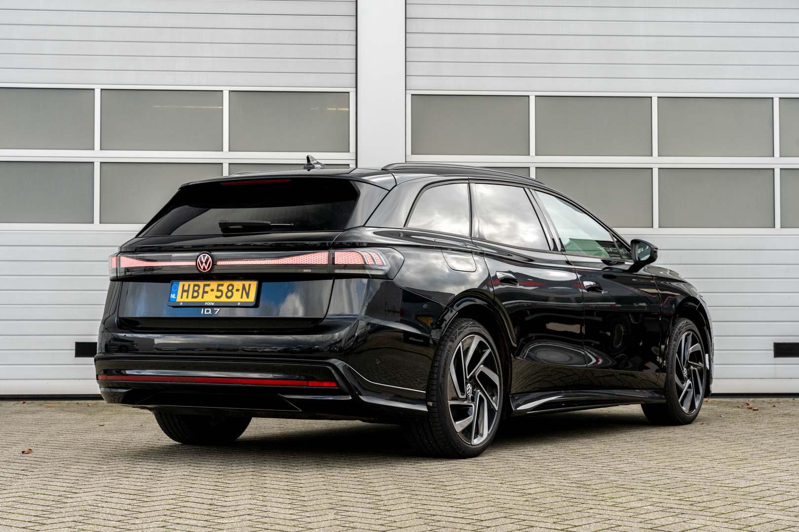 Volkswagen ID.7 Tourer 286pk Pro Business 77 kWh - Afbeelding 2