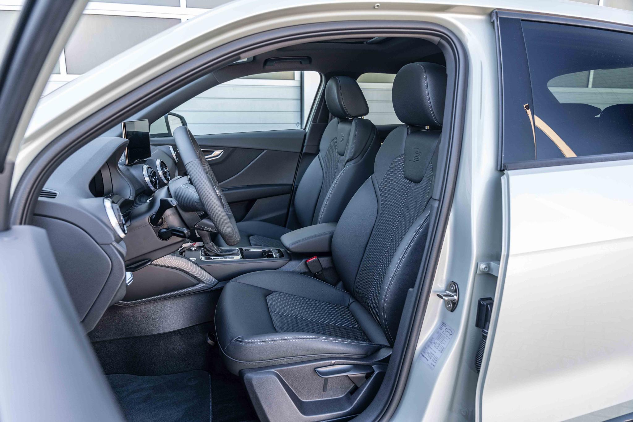 Audi Q2 35 TFSI 150pk S-tronic S-line edition - Afbeelding 4