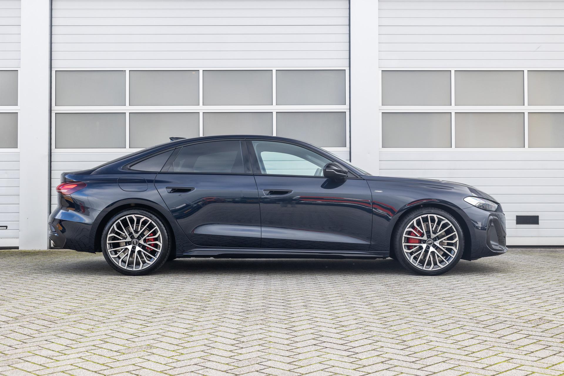 Audi A5 Limousine 2.0 e-hybrid 299pk quattro S-line edition - Afbeelding 3