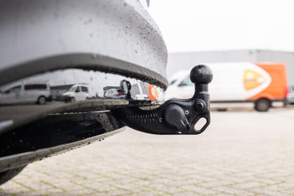 trekhaak elektrisch uitklapbaar trekhaak elektrisch uitklapbaar