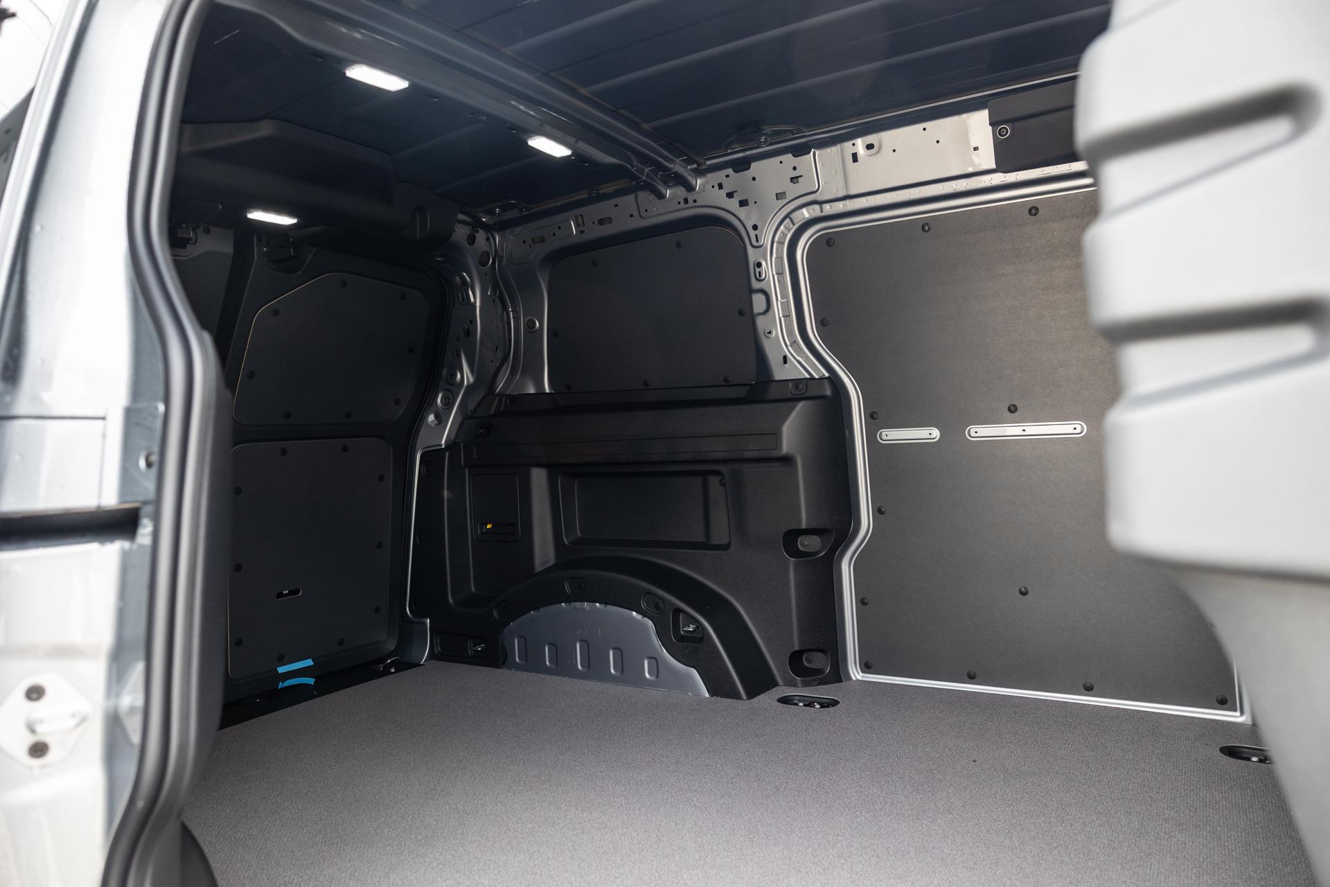 Volkswagen ID. Buzz Cargo Anniversary 170pk Edition 59 kWh - Afbeelding 5