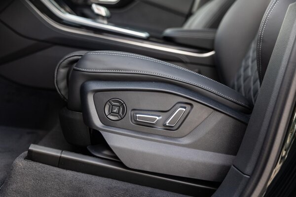 elektrisch verstelb. bestuurdersstoel met geheugen elektrisch verstelb. bestuurdersstoel met geheugen