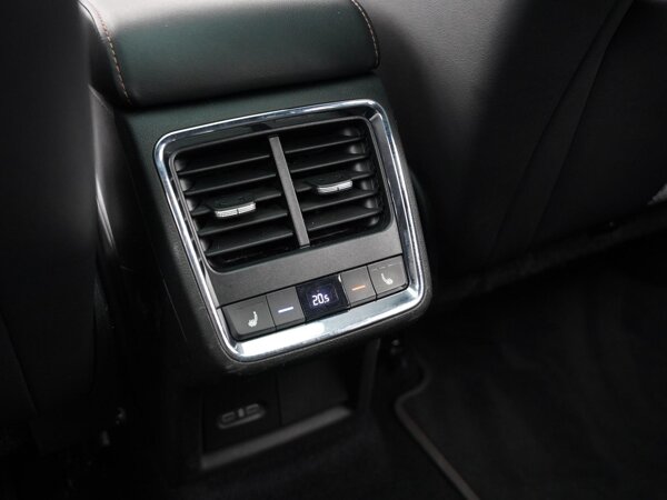 achterbank verwarmd achterbank verwarmd