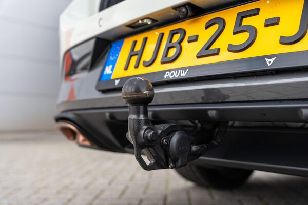 trekhaak uitklapbaar