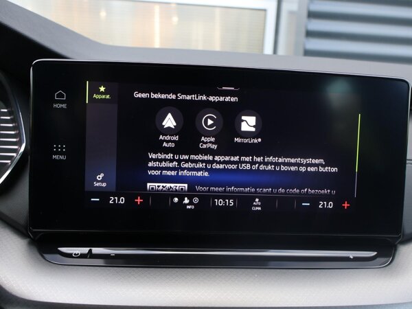 Apple Carplay/Android Auto