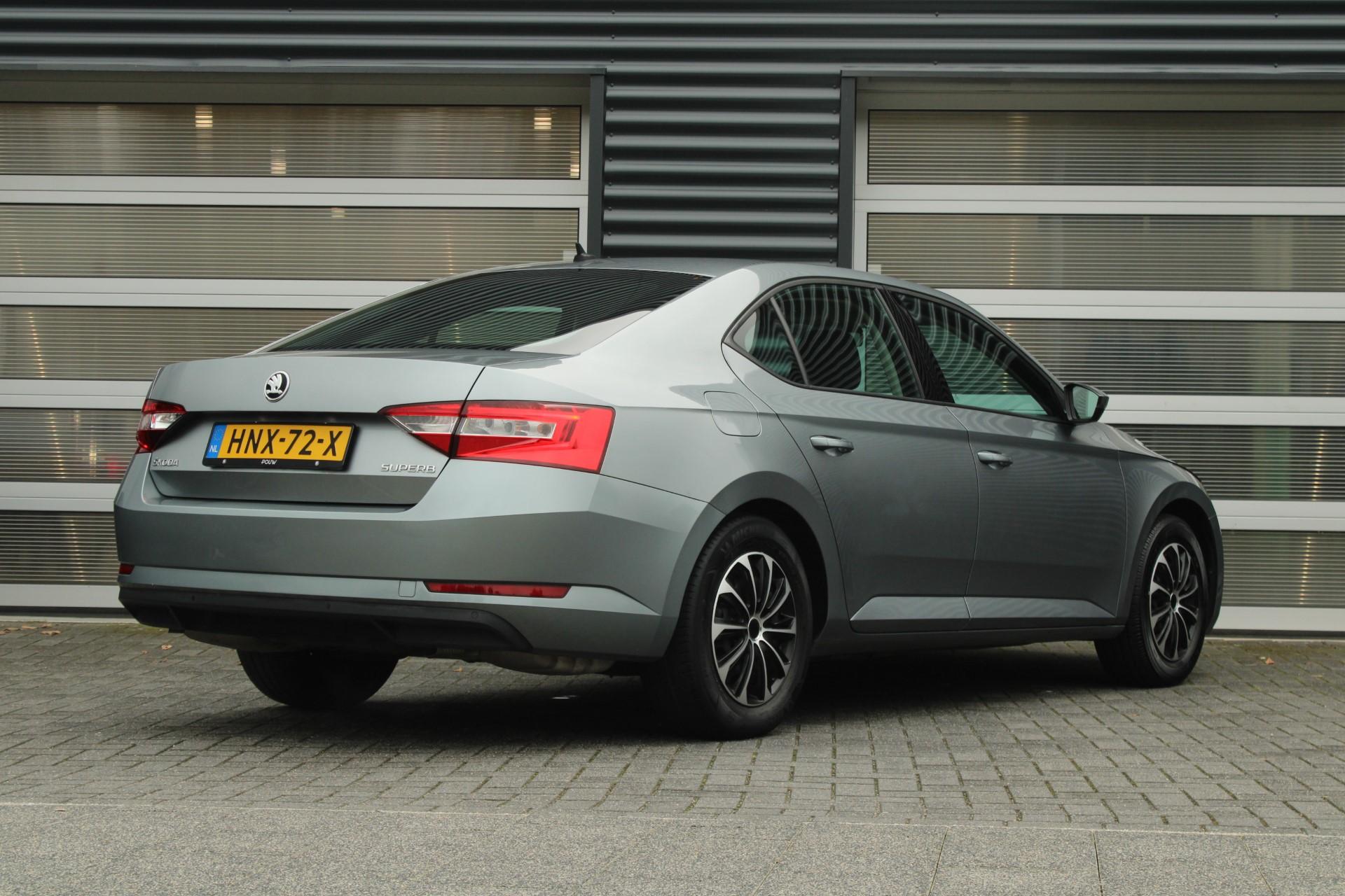 Skoda Superb 1.5 TSI 150pk ACT Ambition - Afbeelding 2