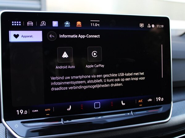 Apple Carplay/Android Auto