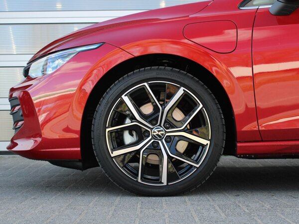 lichtmetalen velgen 5-spaaks 18" lichtmetalen velgen 5-spaaks 18"