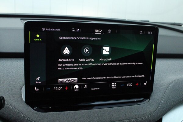 Apple Carplay/Android Auto Apple Carplay/Android Auto