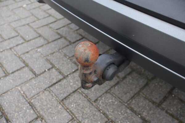 trekhaak elektrisch uitklapbaar