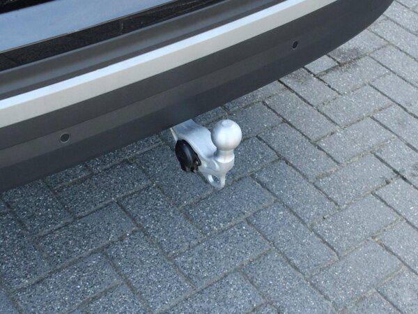 trekhaak uitklapbaar