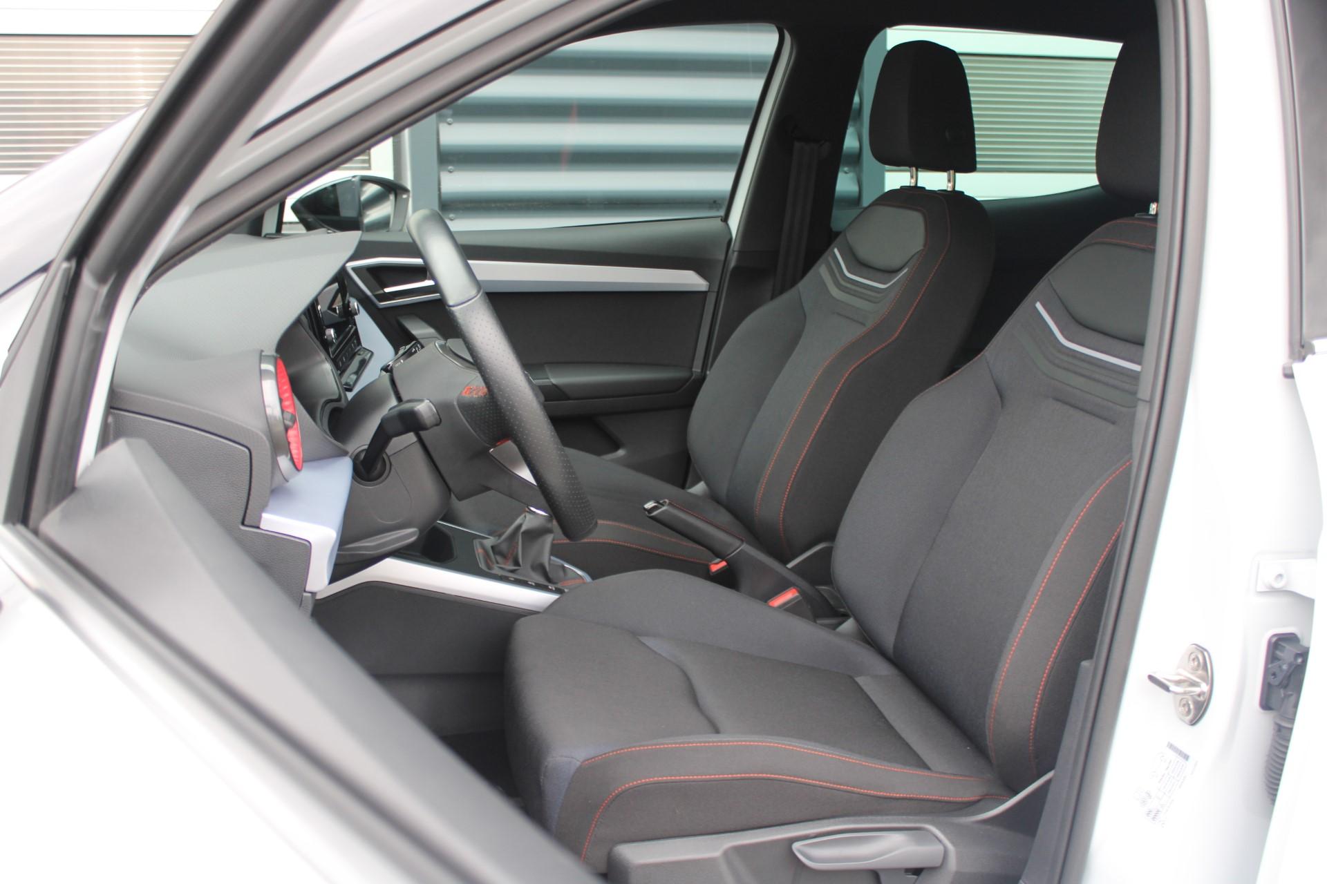 SEAT Arona 1.0 EcoTSI 95pk FR - Afbeelding 4